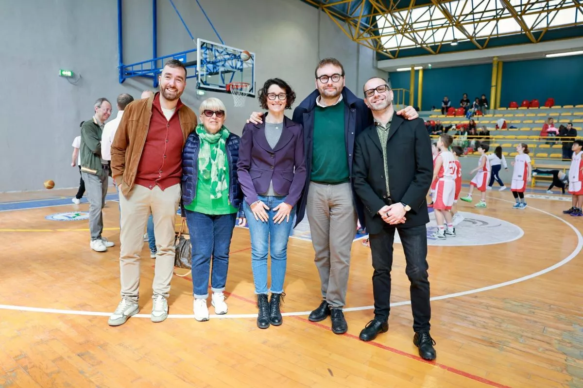 Giunta al Pala Giglioli